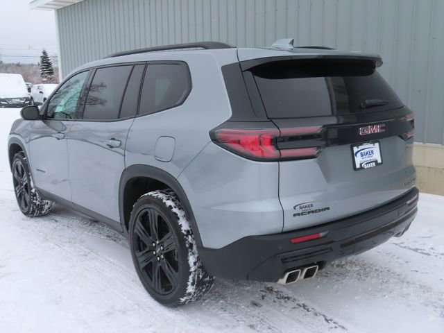 Used 2024 GMC Acadia Elevation w/ Black Edition image 9