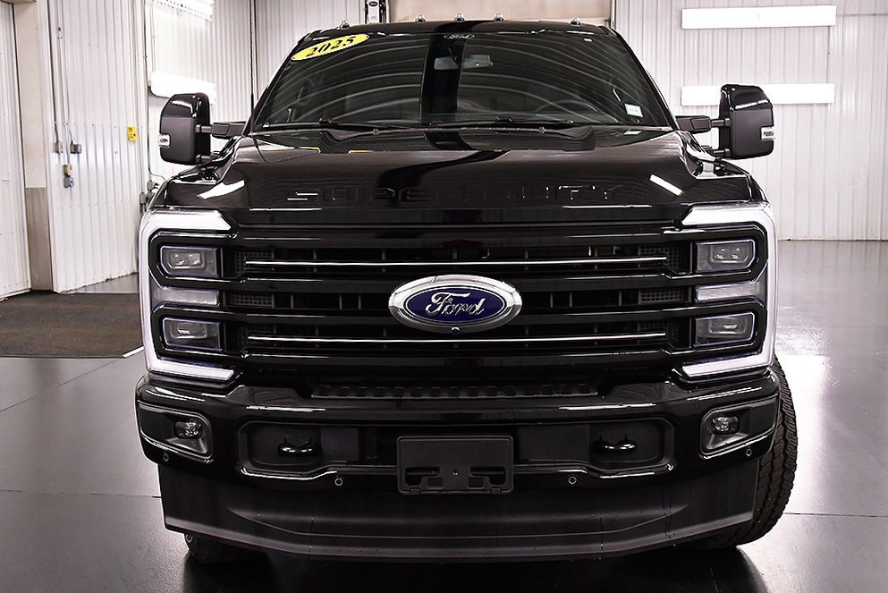 New 2025 Ford F350 Platinum w/ FX4 Off-Road Package image 2