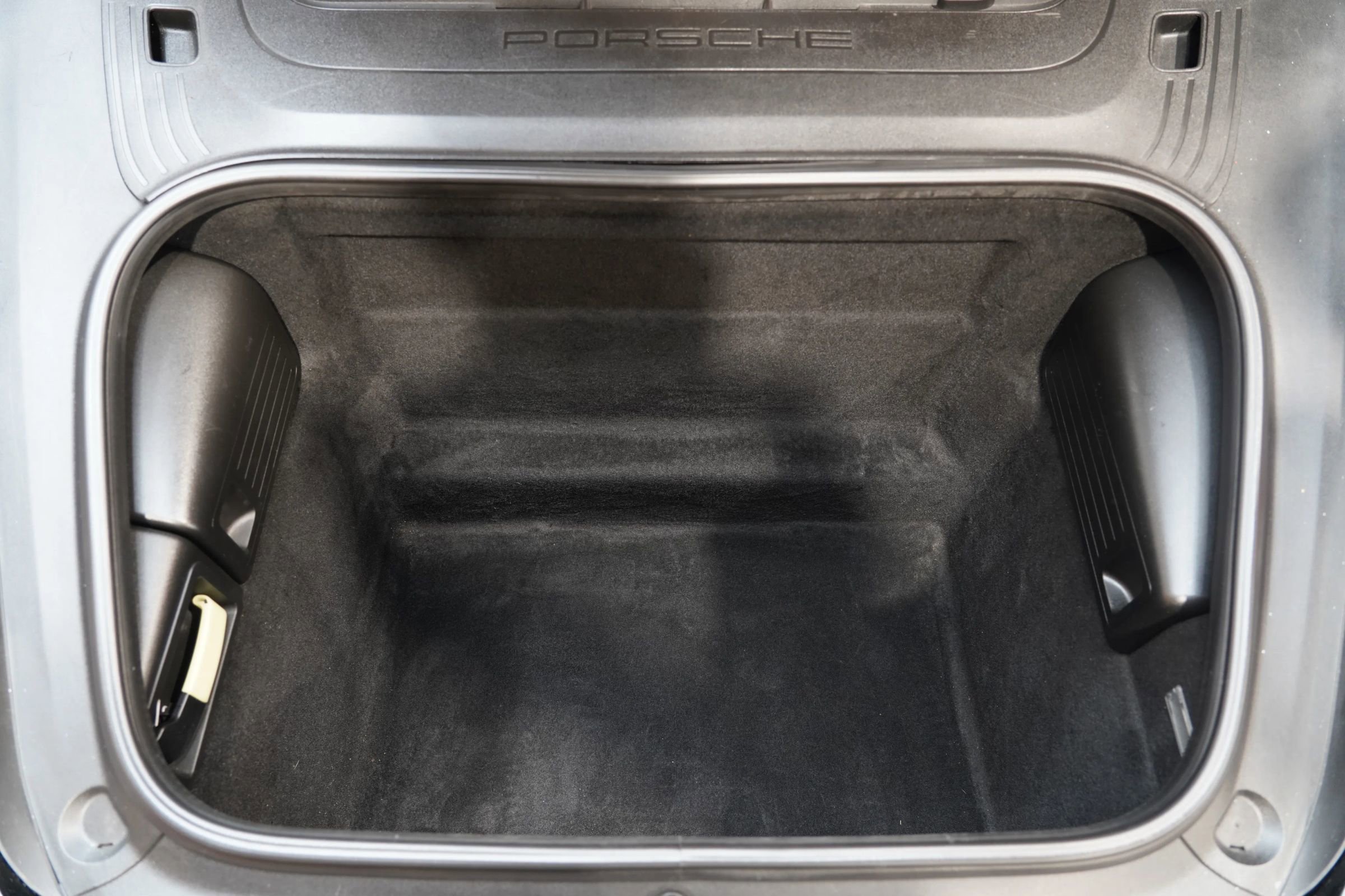 Used 2012 Porsche 911 Carrera S image 30