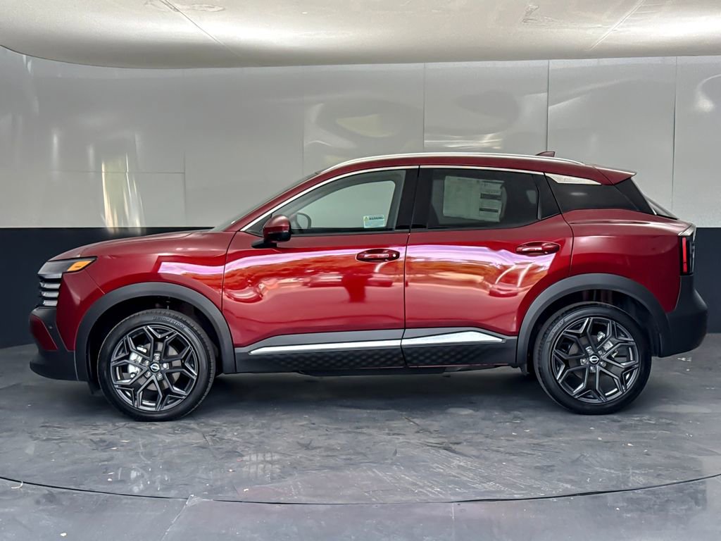 New 2025 Nissan Kicks SR FWD image 6