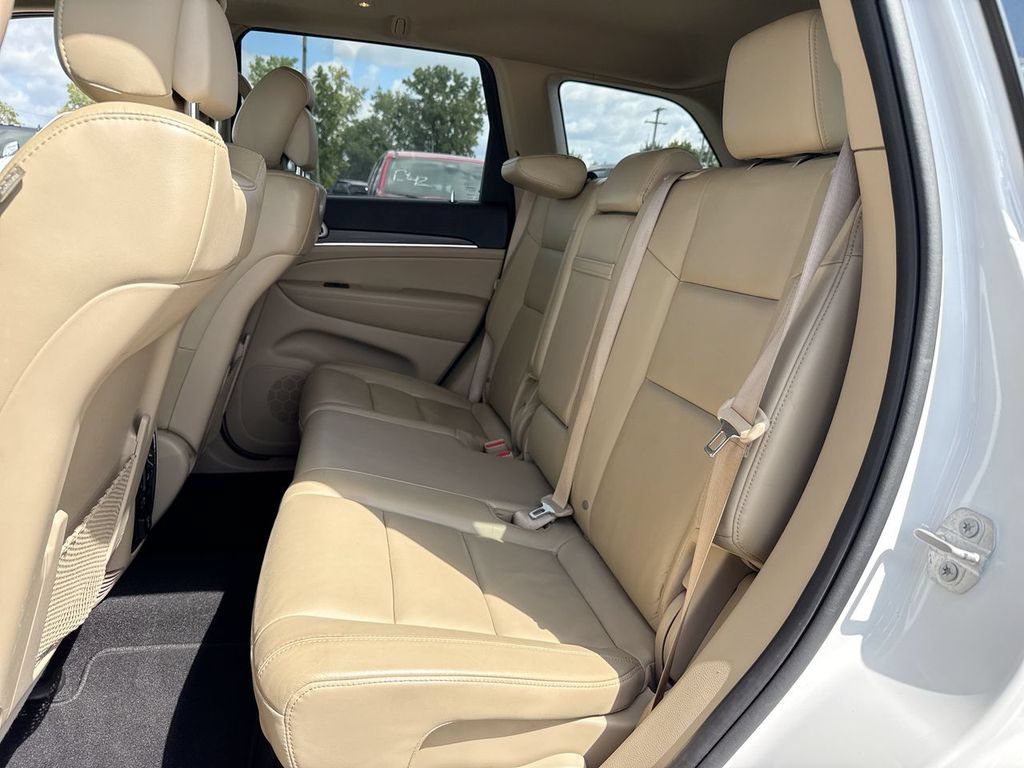 Used 2020 Jeep Grand Cherokee Limited w/ Premium Lighting Group AWD/4WD image 23