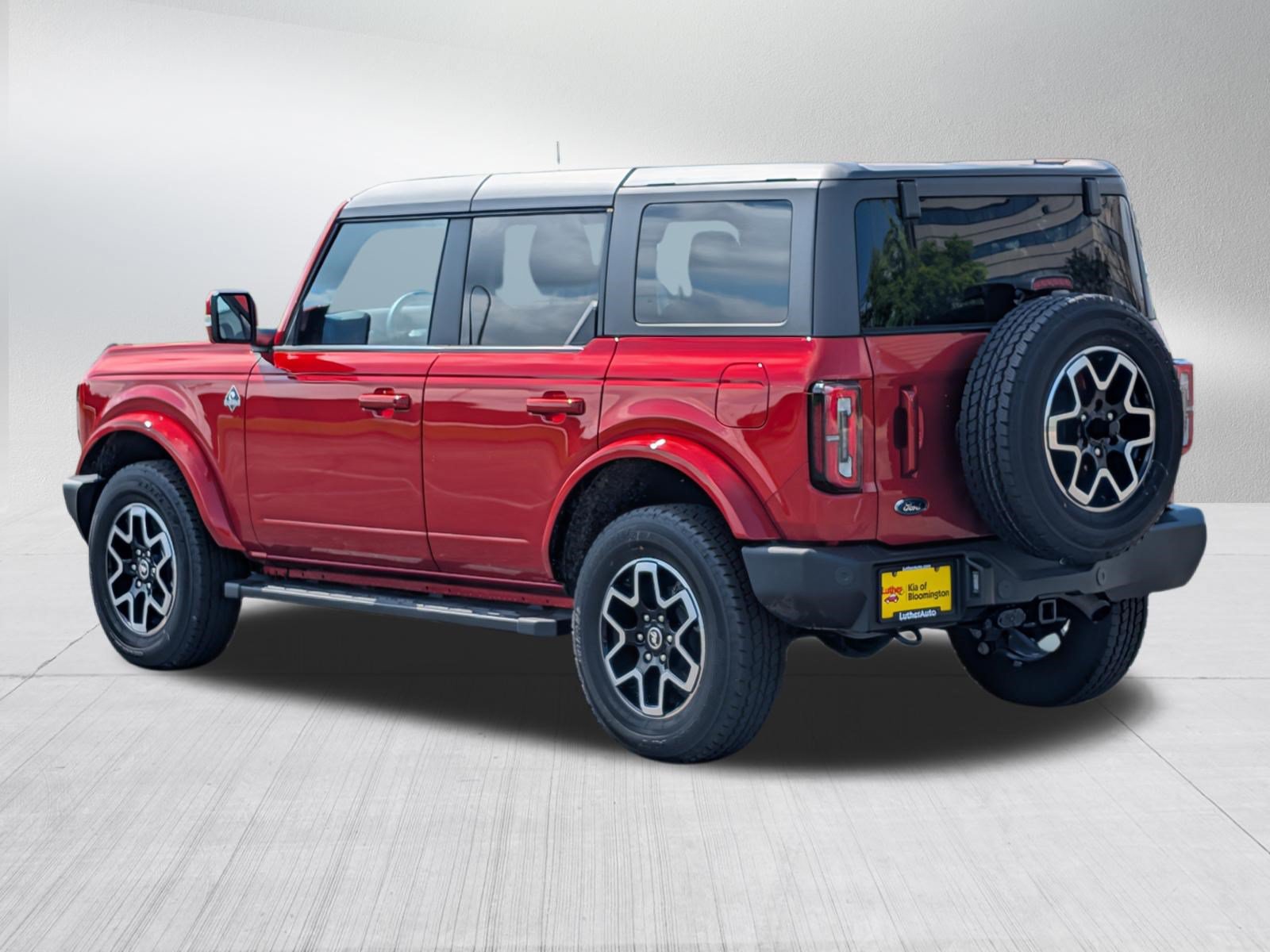 Used 2024 Ford Bronco Outer Banks AWD/4WD image 5