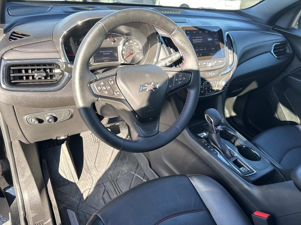 Certified 2024 Chevrolet Equinox RS w/ RS Leather Package image 16