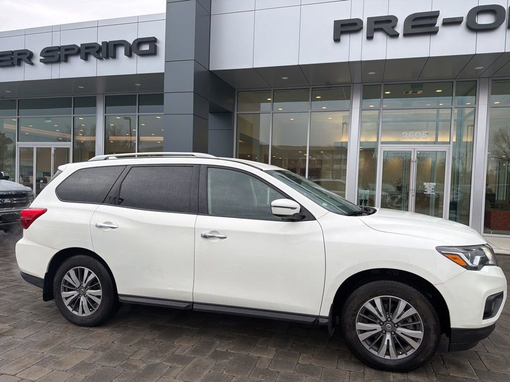 Used 2020 Nissan Pathfinder S image 7