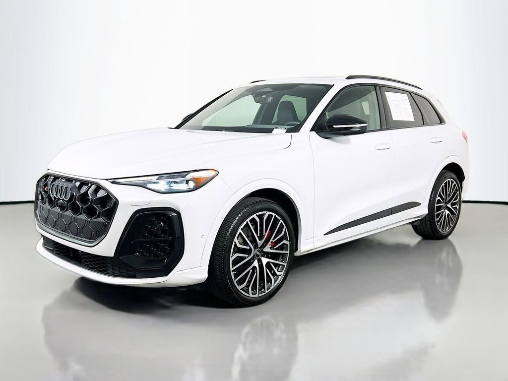 Used 2025 Audi SQ5 Premium Plus w/ Premium Plus Package AWD/4WD image 3