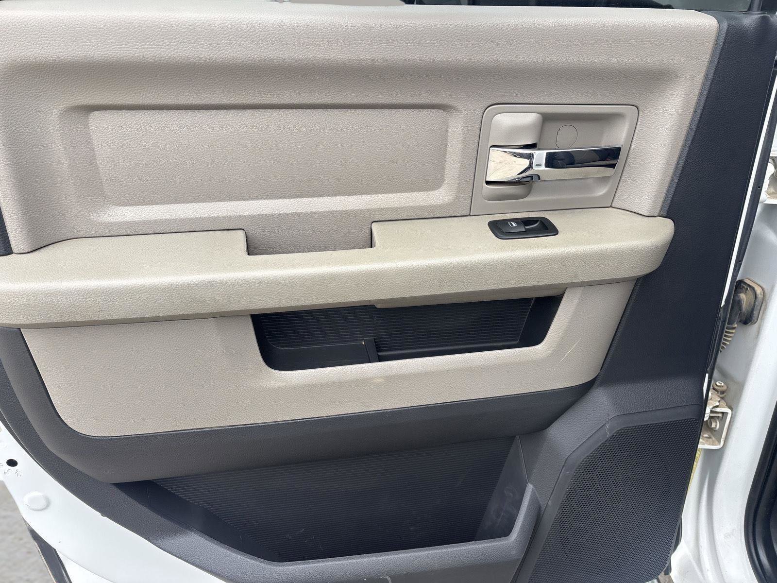 Used 2011 RAM 5500 SLT image 53