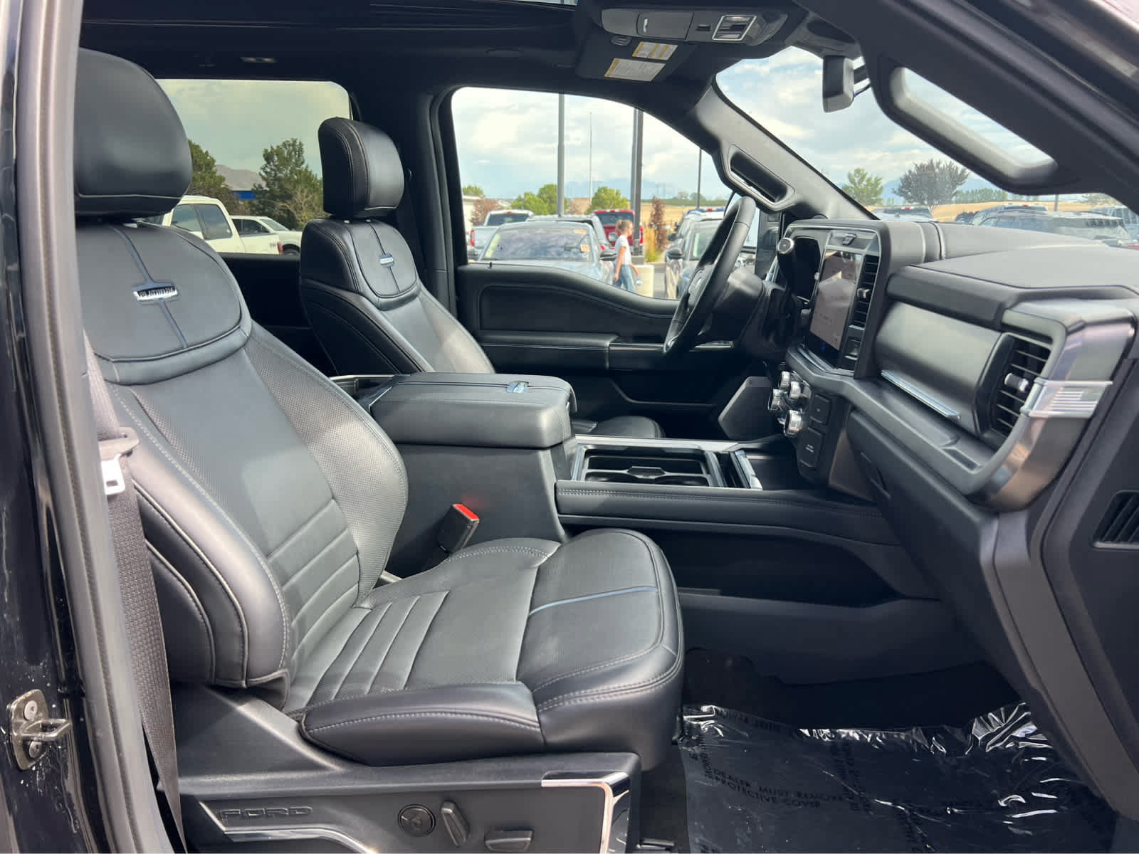 Used 2026 Ford F350 Platinum AWD/4WD image 17