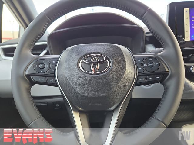 Used 2023 Toyota Corolla SE w/ SE Package image 13