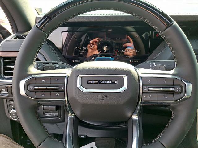 New 2026 GMC Yukon XL Denali w/ Denali Reserve Package image 9