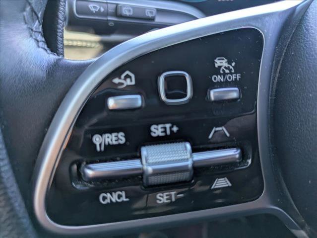 Used 2022 Mercedes-Benz GLS 450 4MATIC image 15