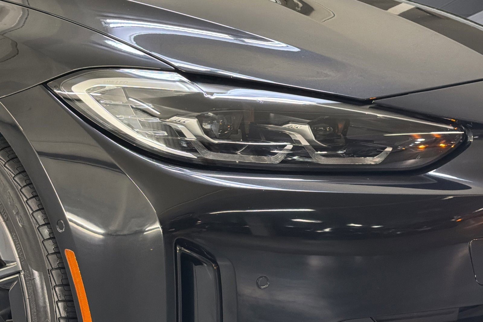 Used 2023 BMW i4 eDrive35 image 11