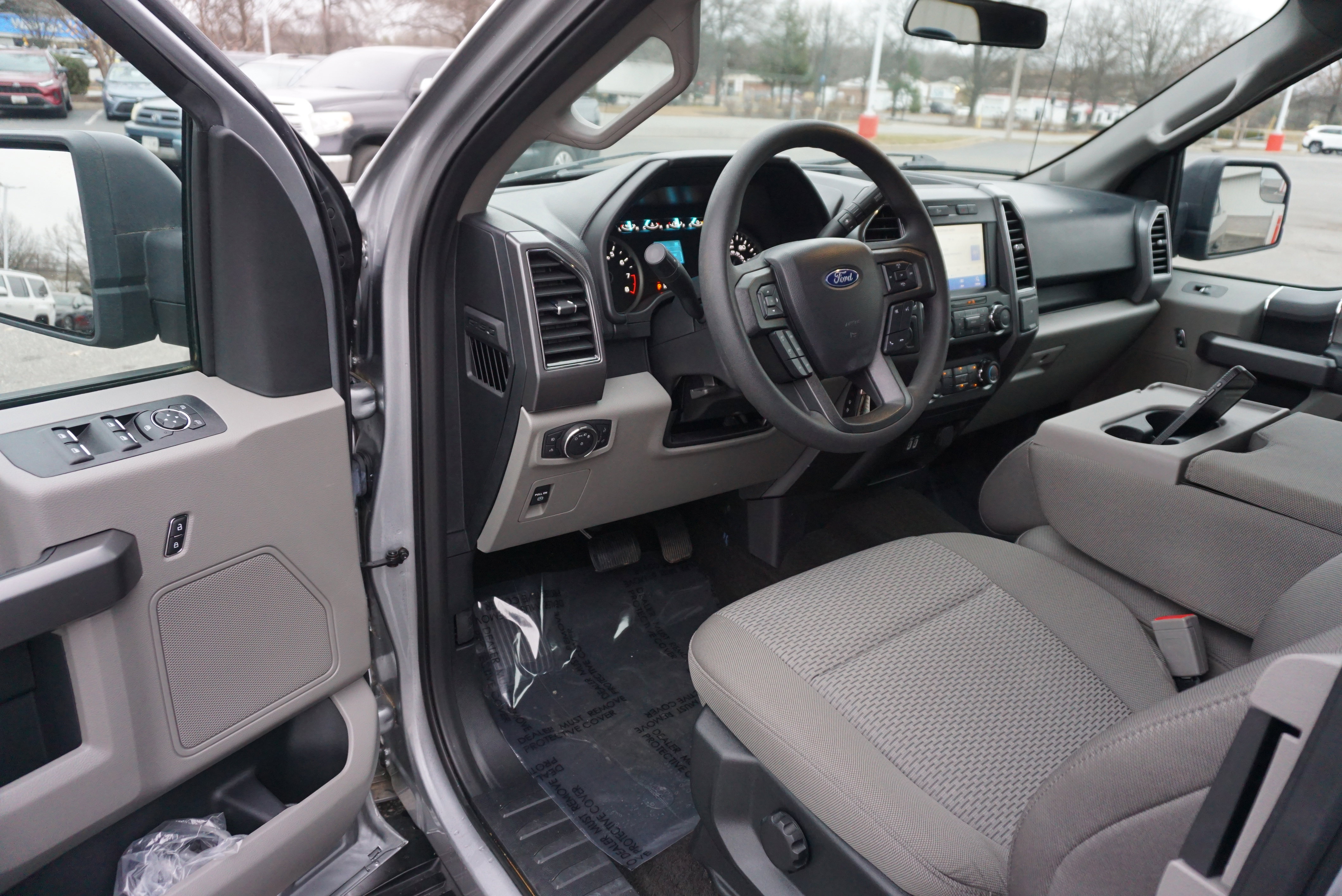 Used 2020 Ford F150 XLT image 7