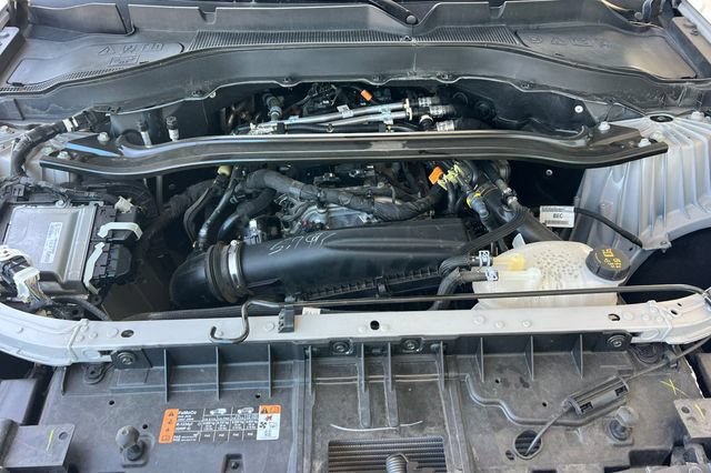 Used 2025 Ford Explorer ST-Line RWD image 26