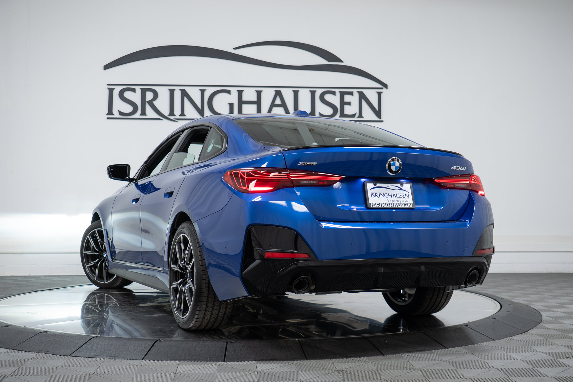 New 2026 BMW 430i xDrive w/ M Sport Package AWD/4WD image 28