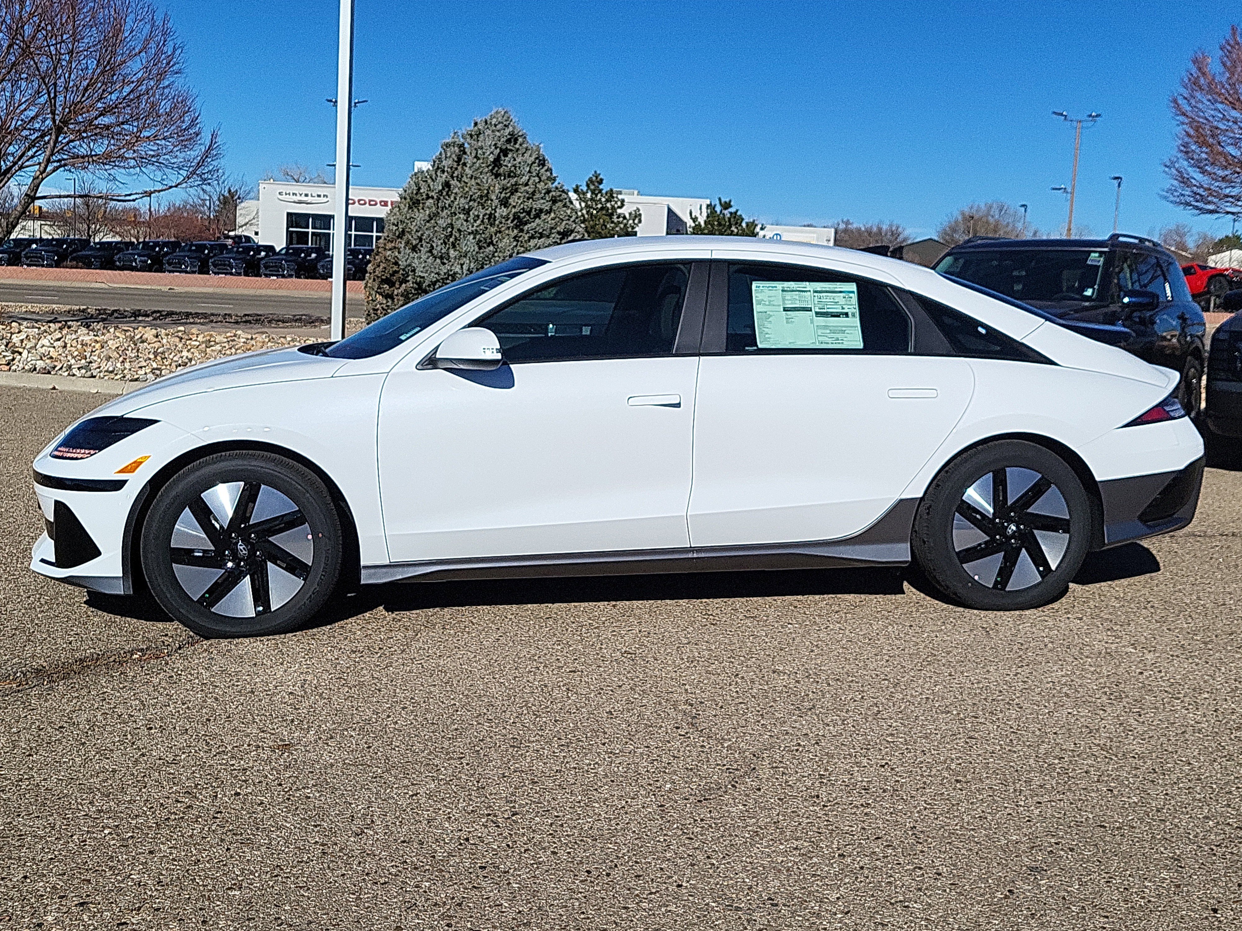 New 2025 Hyundai Ioniq 6 SE AWD/4WD image 2