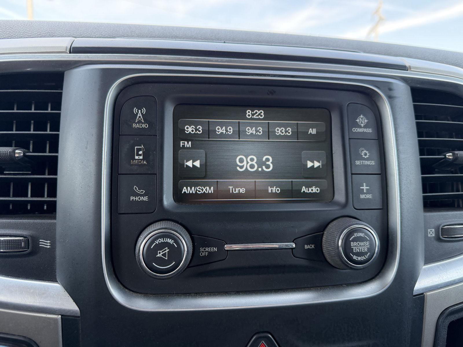 Used 2018 RAM 1500 Outdoorsman AWD/4WD image 16