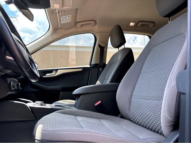 Used 2020 Ford Escape SE Sport FWD image 7