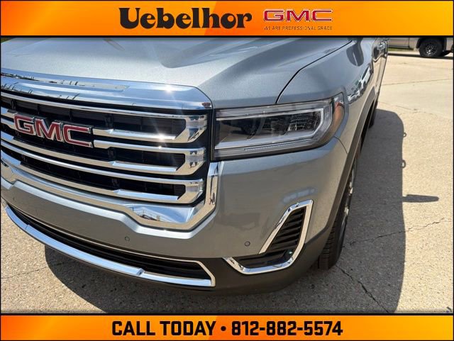 Used 2023 GMC Acadia SLE w/ Driver Convenience Package FWD image 14