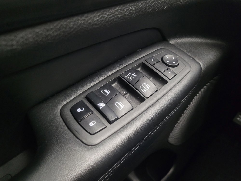 Used 2022 Jeep Grand Cherokee Laredo X AWD/4WD image 27