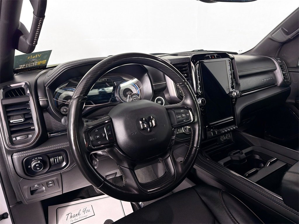 Used 2022 RAM 1500 Limited w/ Body-Colour Bumper Group image 9