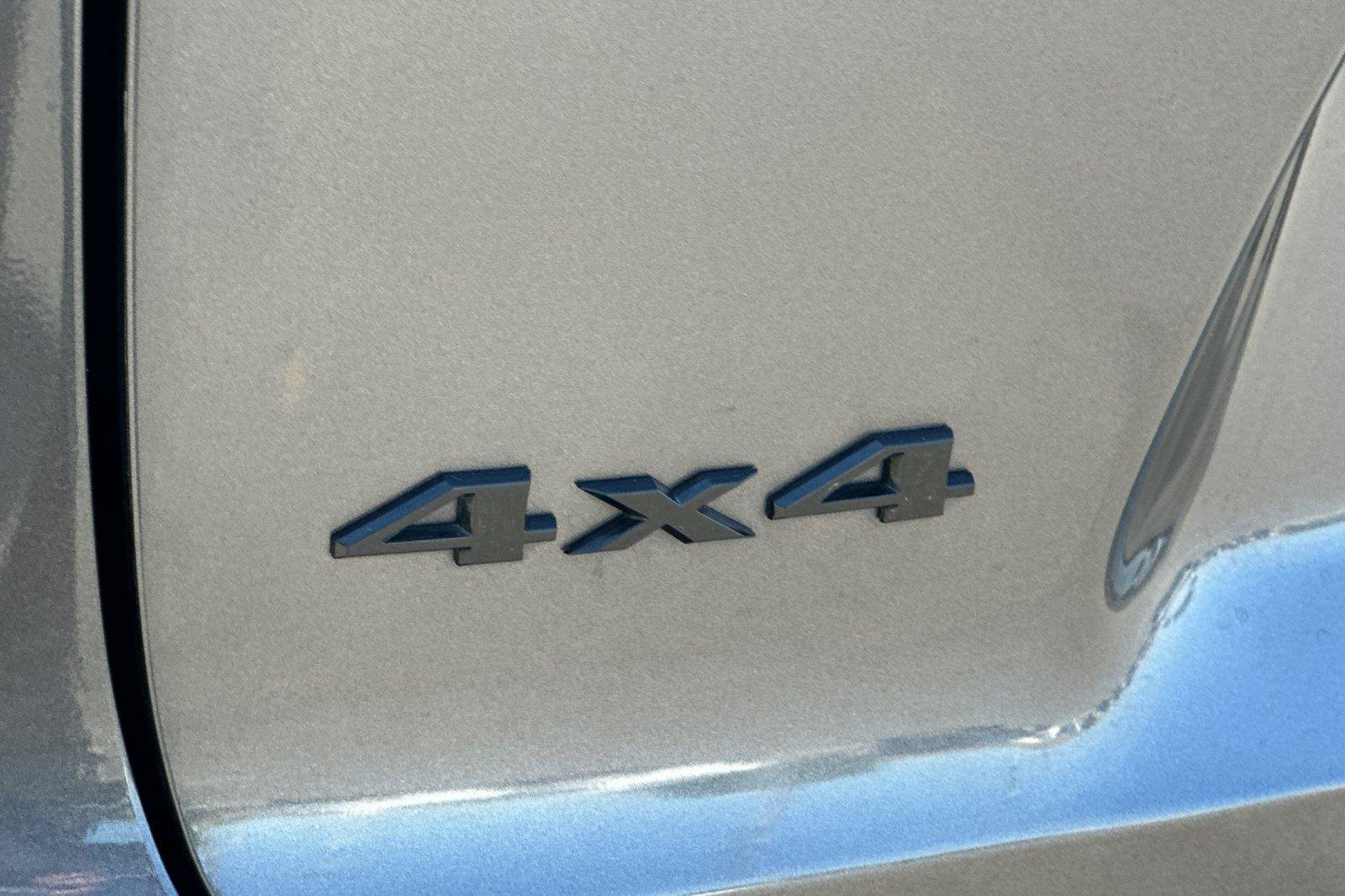 Used 2023 Jeep Cherokee Altitude Lux AWD/4WD image 27
