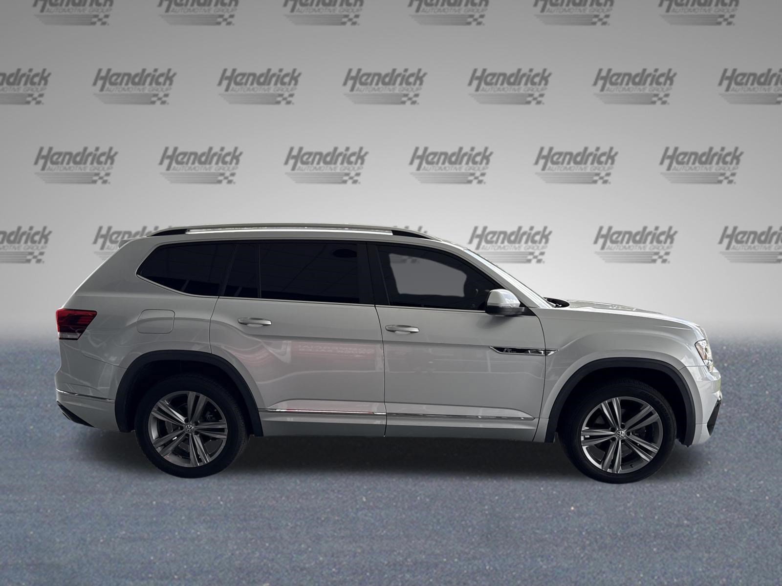 Used 2018 Volkswagen Atlas SE w/ R-Line Package FWD image 10