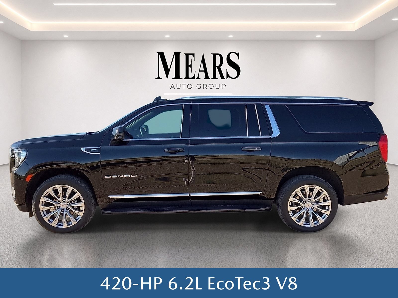 Used 2024 GMC Yukon XL Denali w/ Advanced Technology Package AWD/4WD image 3