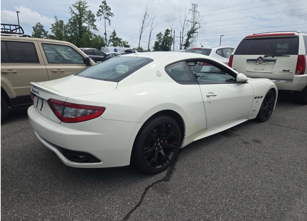 Used 2016 Maserati GranTurismo MC RWD image 4