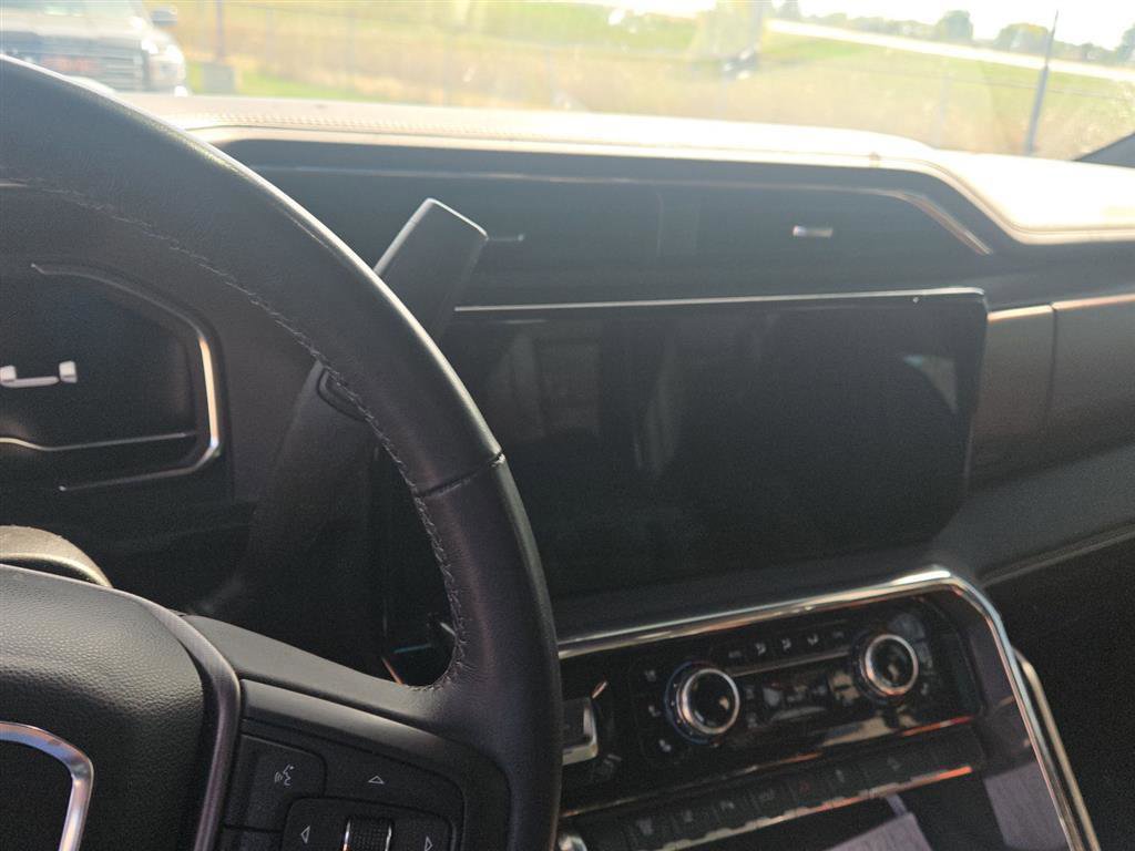 Used 2025 GMC Sierra 3500 Denali Ultimate image 11