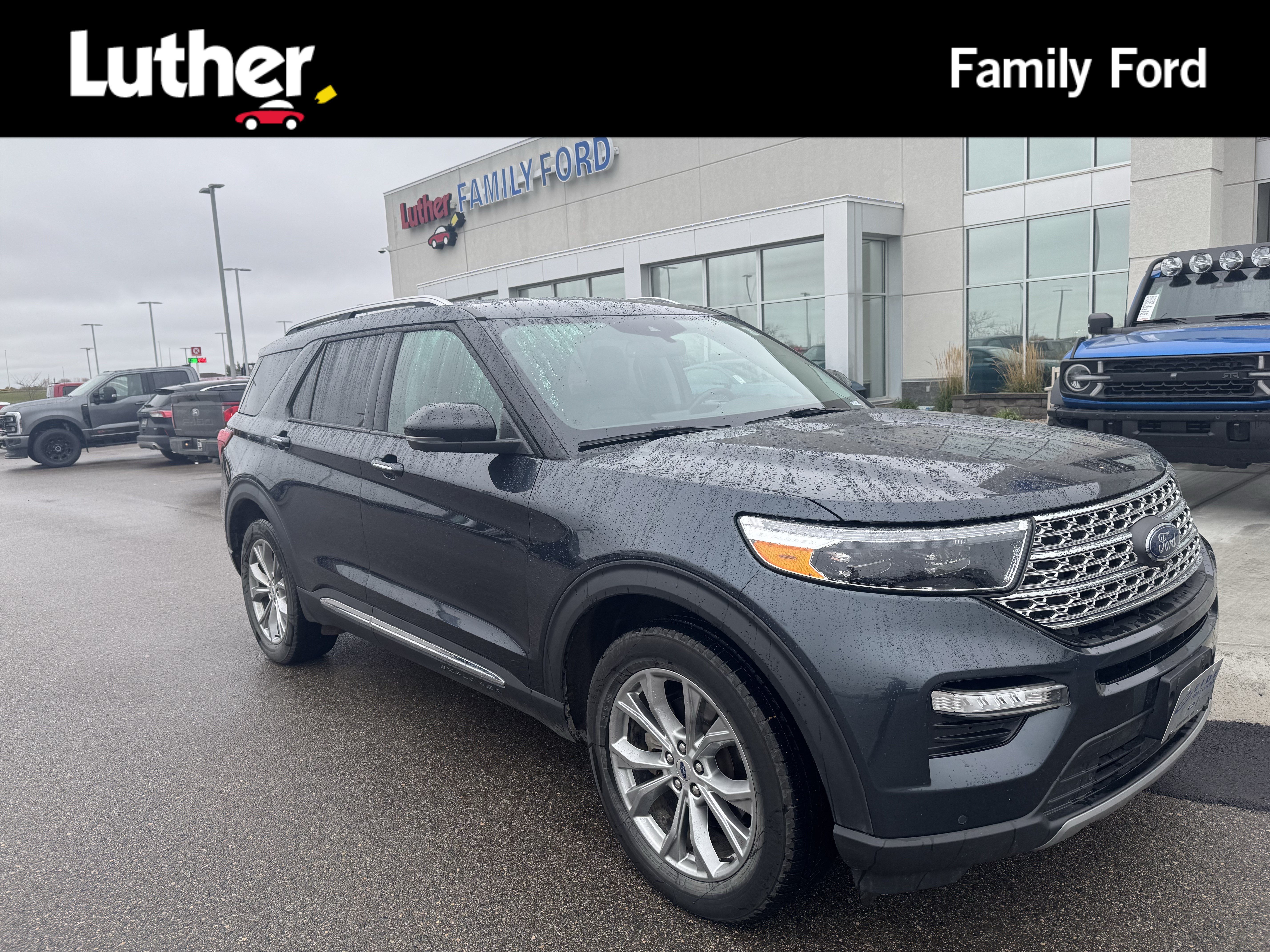 Used 2022 Ford Explorer Limited w/ Equipment Group 301A AWD/4WD image 1