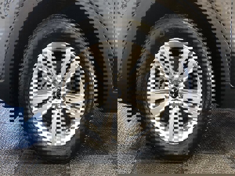 Used 2017 Kia Sportage LX image 17
