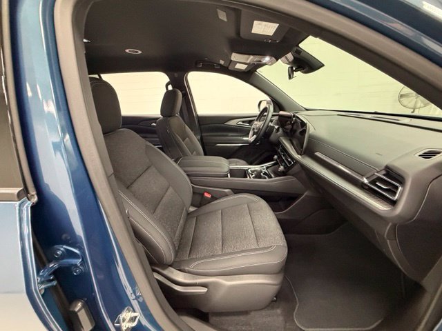 Certified 2025 Chevrolet Traverse LT AWD/4WD image 26