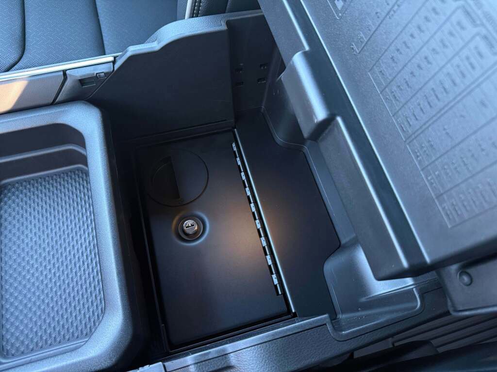 New 2026 RAM 1500 Laramie w/ Laramie Southwest Edition image 39