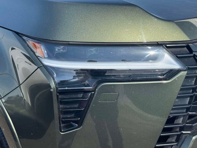 Used 2024 Lexus GX 550 AWD/4WD image 12