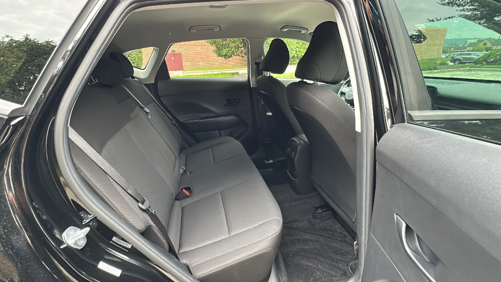 Used 2024 Hyundai Kona SEL AWD/4WD image 23