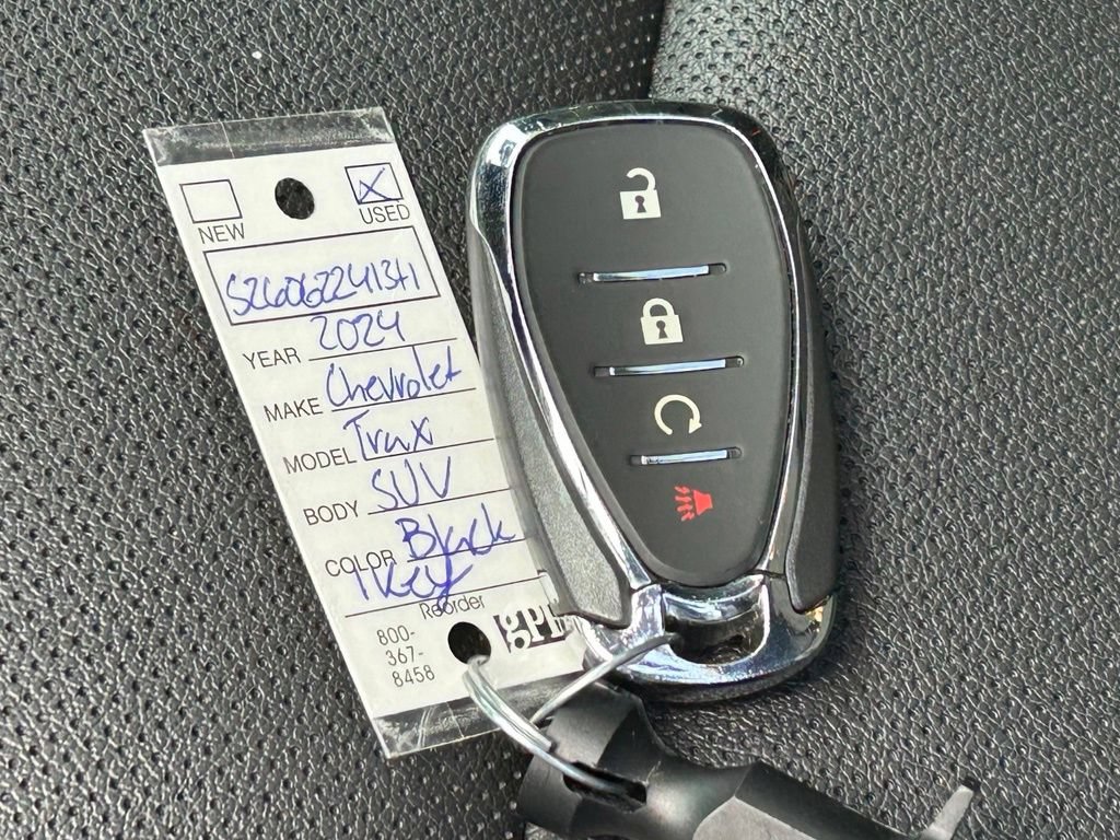 Used 2024 Chevrolet Trax ACTIV w/ Sunroof Package FWD image 48
