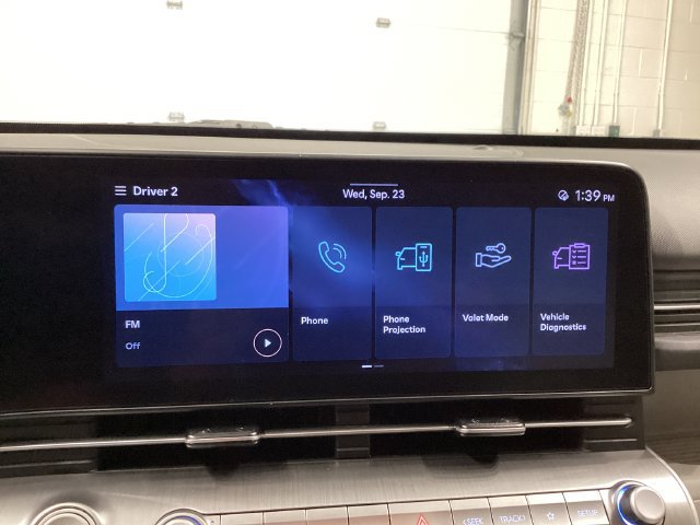 Used 2025 Hyundai Kona SEL FWD image 23