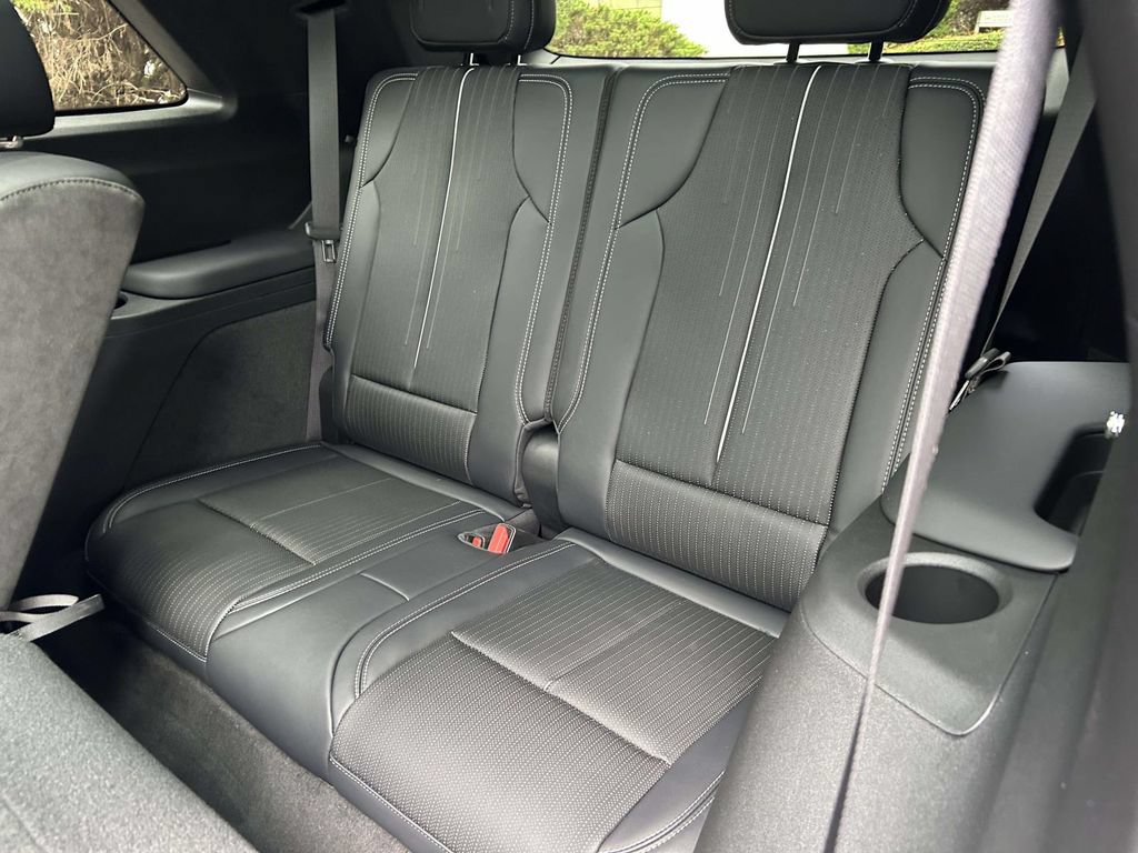 New 2027 Cadillac Vistiq Sport AWD/4WD image 12