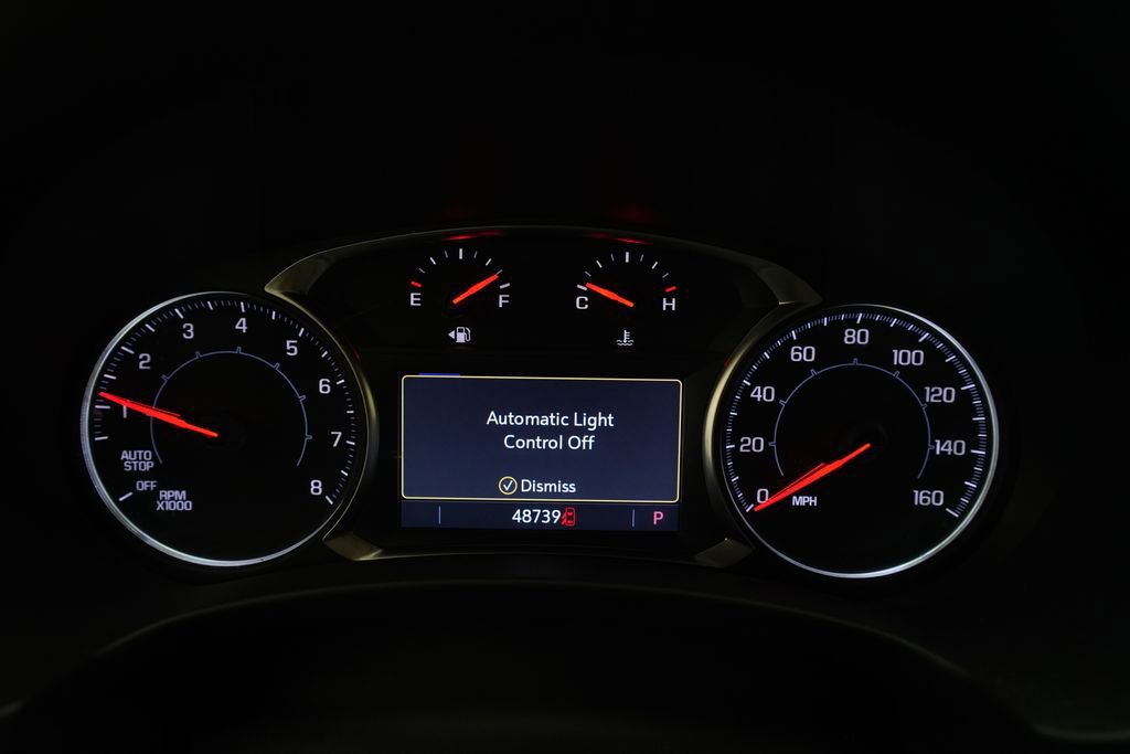 Used 2022 GMC Terrain SLT image 2