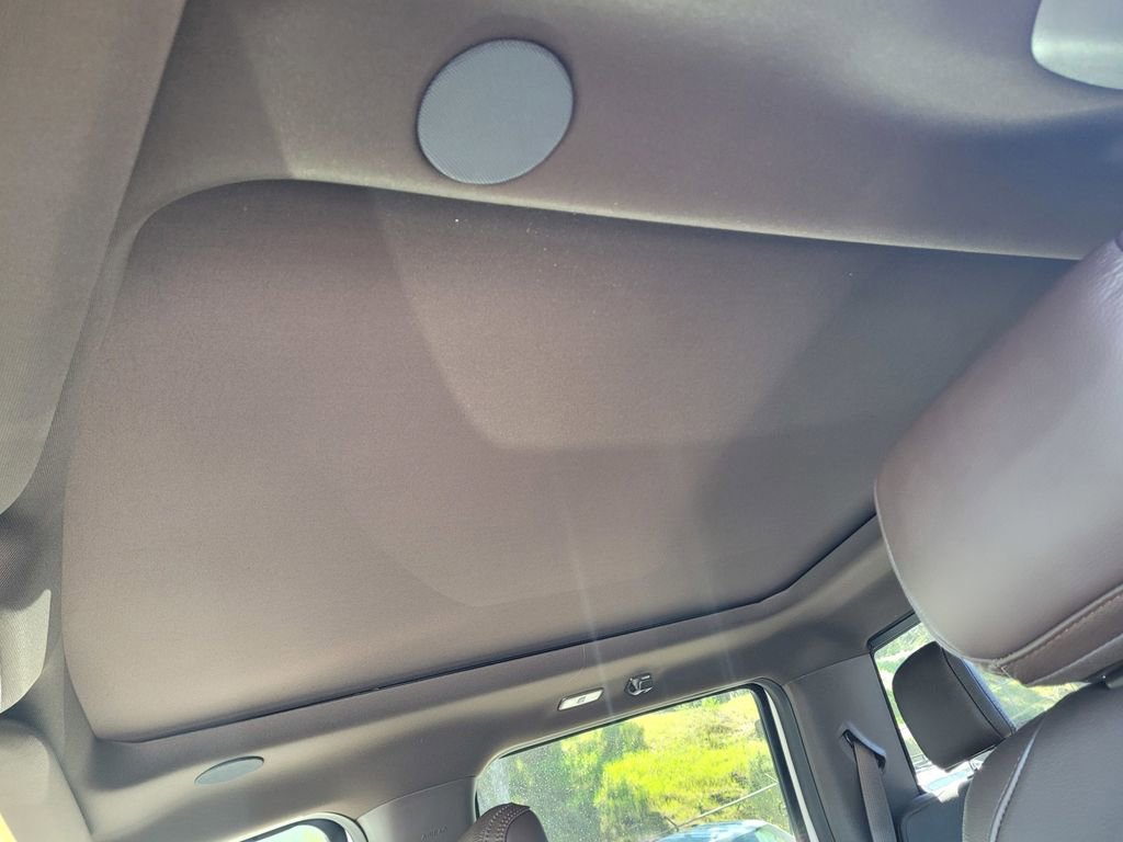 New 2025 Ford F350 King Ranch image 24