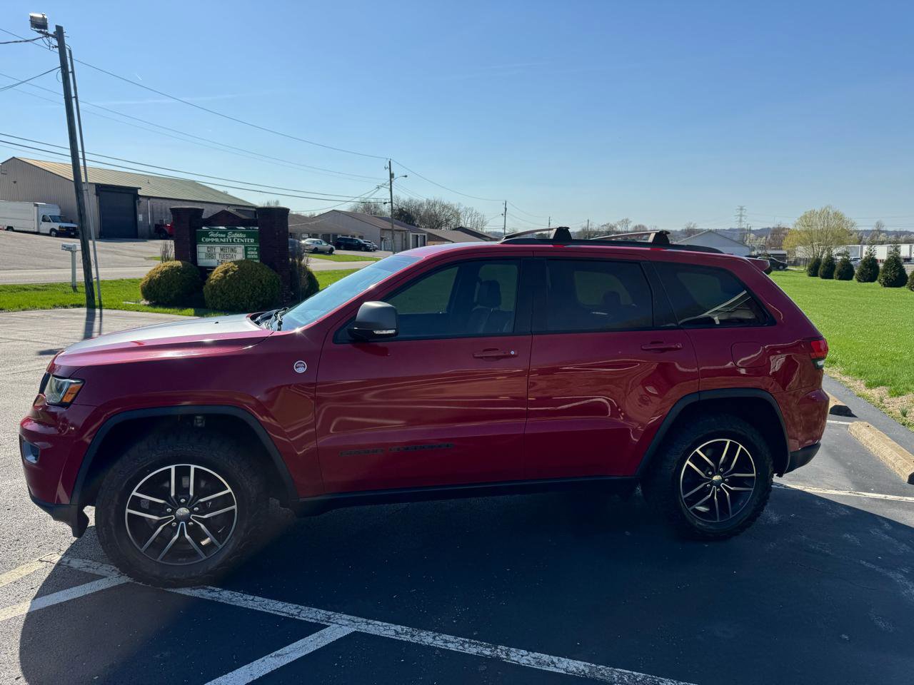 Used 2018 Jeep Grand Cherokee Trailhawk image 4
