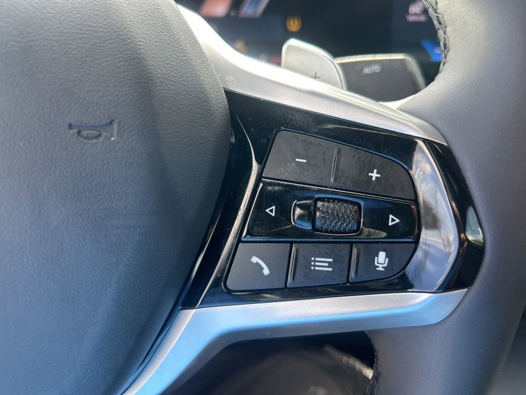 Used 2025 BMW 330i xDrive Sedan image 46