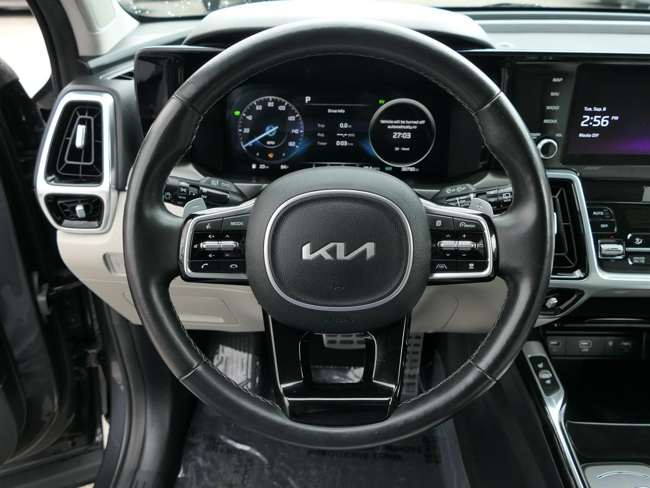 Used 2023 Kia Sorento SX Prestige AWD/4WD image 17