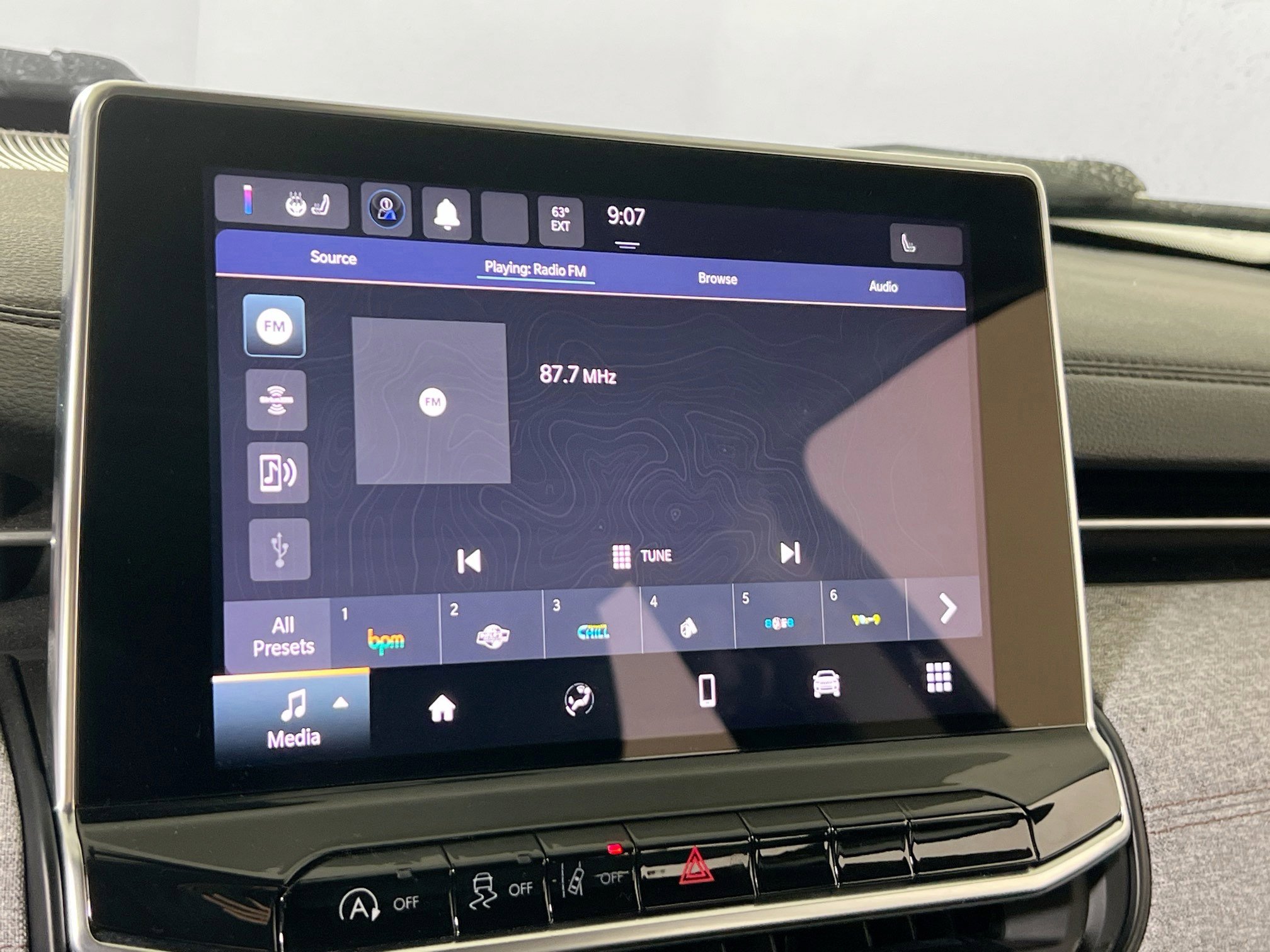 Used 2022 Jeep Compass Latitude image 14