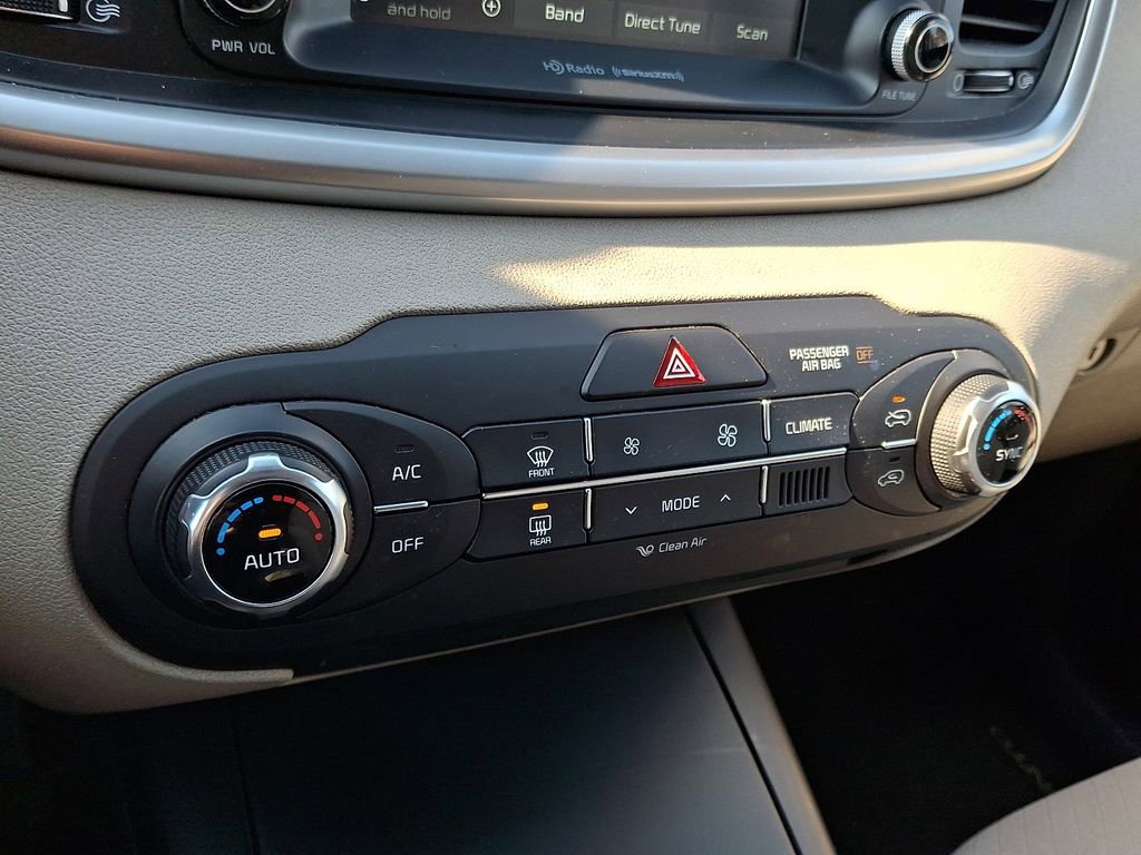 Used 2018 Kia Sorento LX image 15
