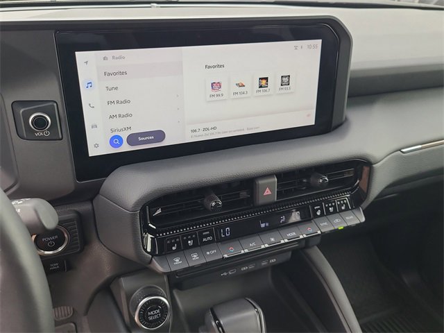 Used 2024 Toyota Land Cruiser image 34