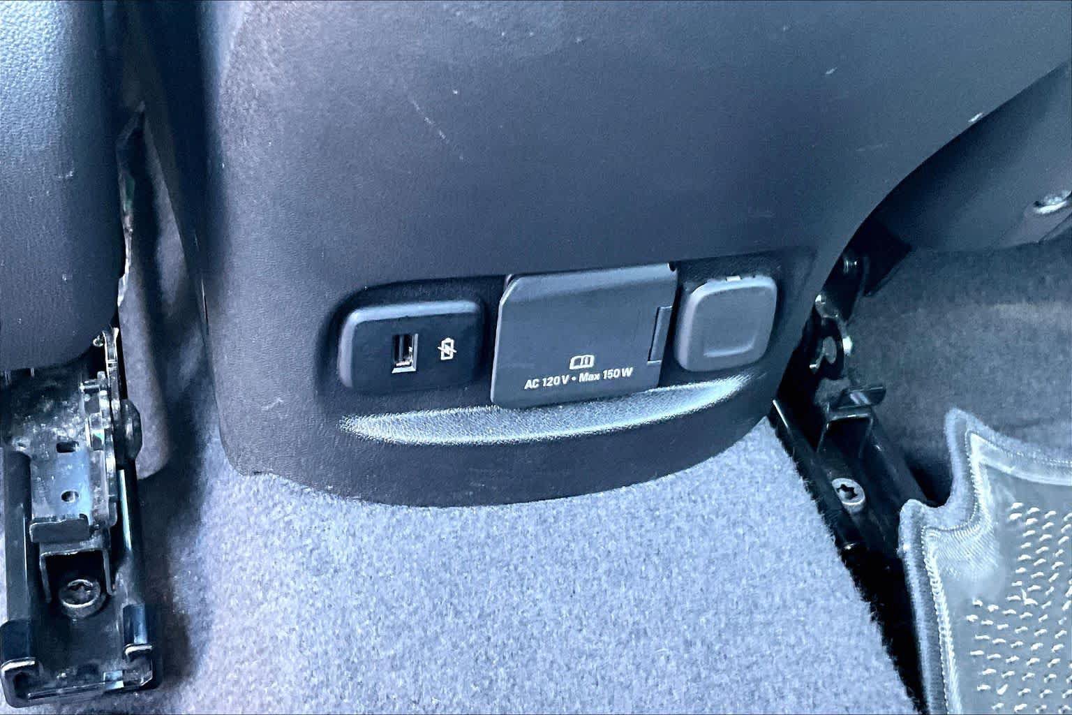 Used 2024 Chevrolet Malibu LT FWD image 30