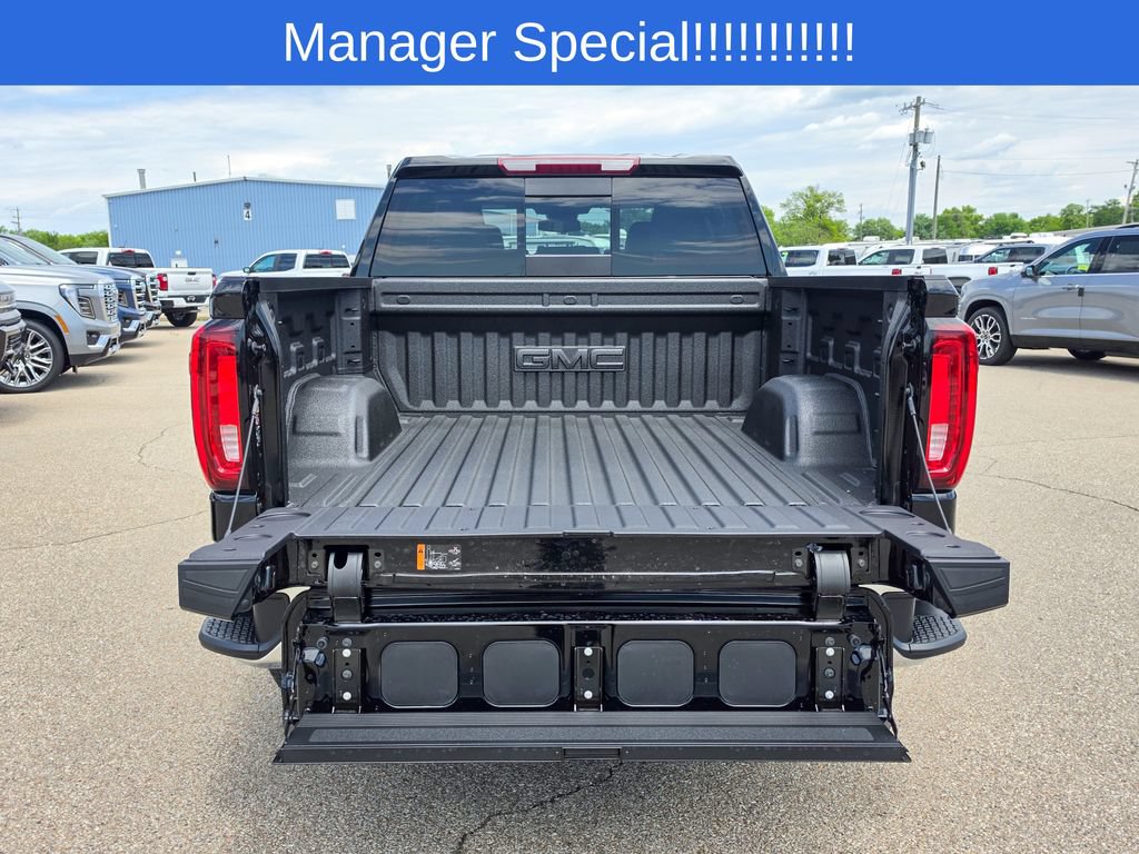 New 2026 GMC Sierra 1500 SLT w/ SLT Premium Plus Package AWD/4WD image 5