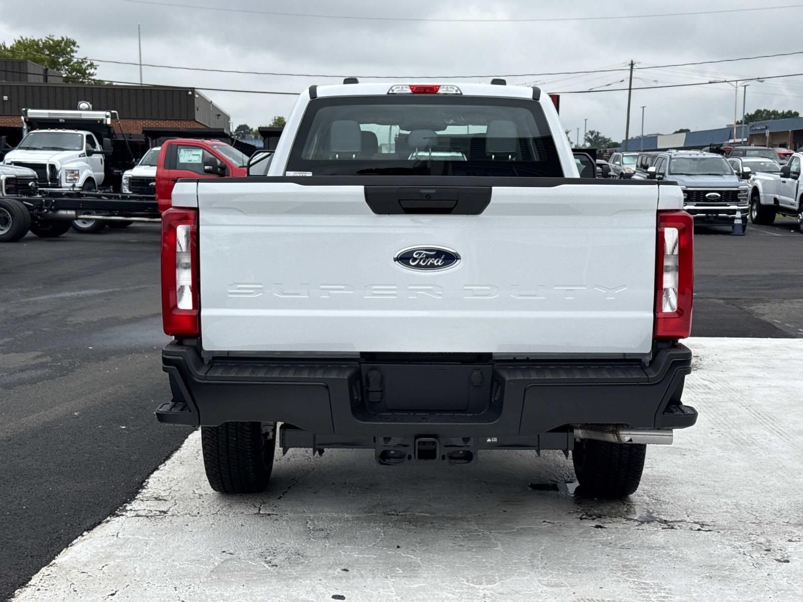 New 2026 Ford F250 XL w/ XL Driver Assist Package AWD/4WD image 4