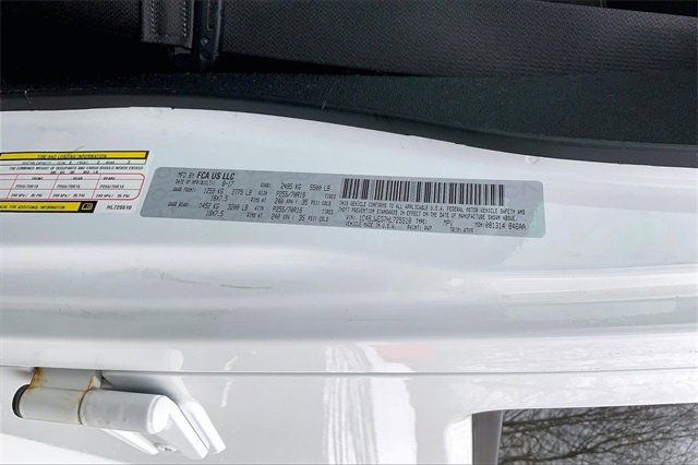 Used 2017 Jeep Wrangler Unlimited Sahara w/ Dual Top Group image 21